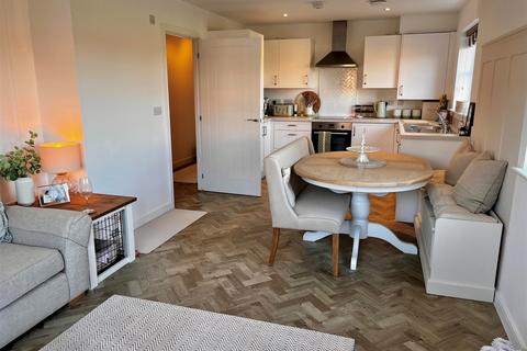 2 bedroom flat for sale, Nursery Rise, Thakeham, West Sussex