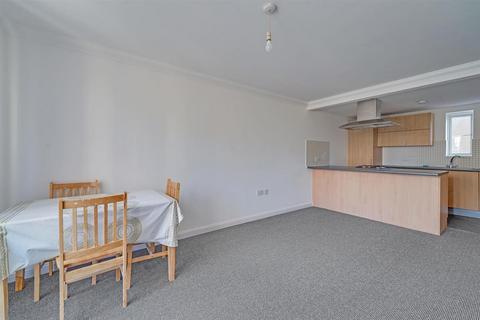 2 bedroom apartment for sale, Neale Court, Berengers Place, Essex