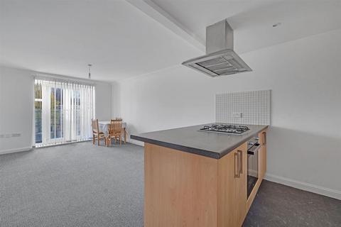 2 bedroom apartment for sale, Neale Court, Berengers Place, Essex