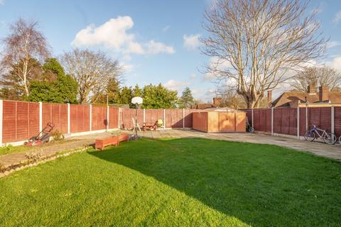 4 bedroom semi-detached house for sale, Denham Way, Denham, Buckinghamshire, UB9