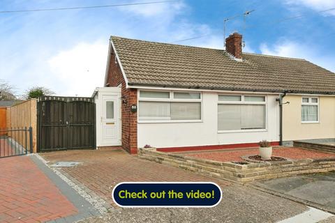 2 bedroom semi-detached bungalow for sale, Lexington Drive, Hull, HU4 6TH