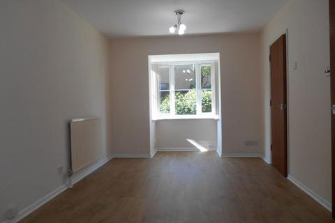 1 bedroom flat to rent, CLOSE TO WATFORD JUNCTION WD17