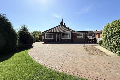 3 bedroom detached bungalow for sale, Moor End, Holme-On-Spalding-Moor, York