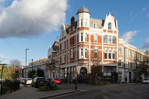 3 bedroom flat for sale, The Old Ballroom, London SW9