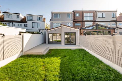 5 bedroom end of terrace house for sale, Westway, Raynes Park, London, SW20