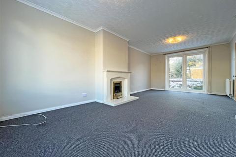 3 bedroom end of terrace house to rent, Beckhampton Road, Nottingham NG5