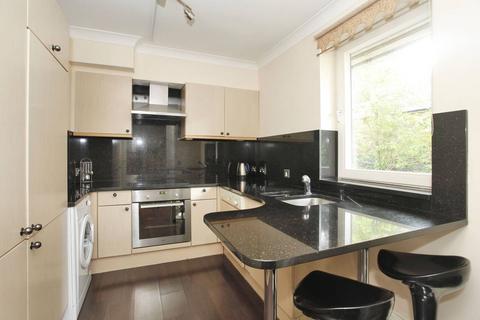 1 bedroom flat to rent, Abbey Road, St John's Wood, London, NW8