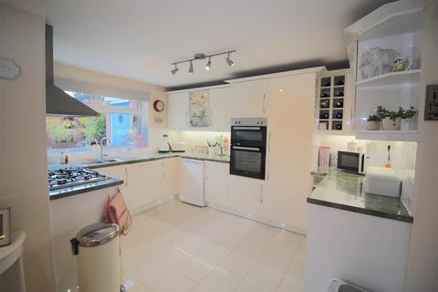 3 bedroom semi-detached house for sale, Manor House Lane, Birmingham B26