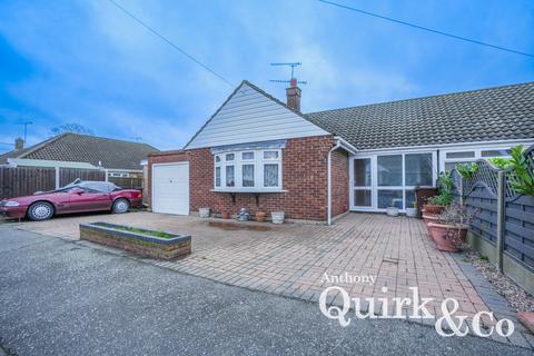 2 bedroom semi-detached bungalow for sale, Montague Place, Canvey Island, SS8