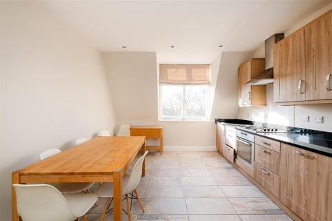 2 bedroom flat to rent, Hamilton Terrace, St John's Wood, NW8