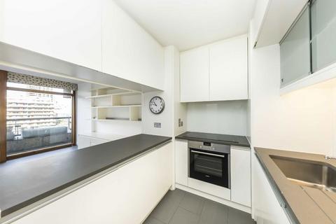 2 bedroom flat to rent, Barbican, London EC2Y