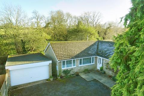 3 bedroom detached bungalow for sale, Kelmarsh Road, Clipston