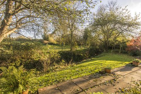 3 bedroom detached bungalow for sale, Kelmarsh Road, Clipston