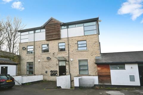 2 bedroom apartment to rent, Shipley BD17