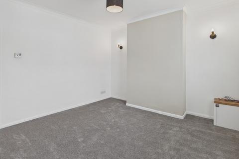 2 bedroom terraced house to rent, Derby Road, Chesterfield