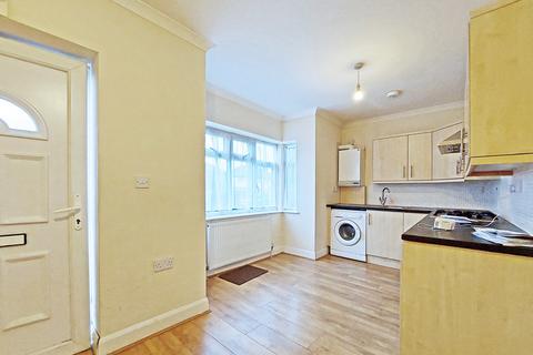 2 bedroom apartment for sale, Shaftesbury Avenue, Harrow HA2