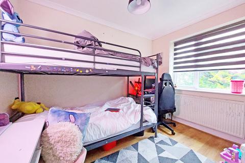 2 bedroom maisonette for sale, Shaftesbury Avenue, Harrow HA2