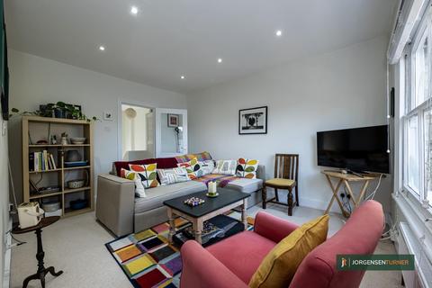 1 bedroom flat for sale, Loftus Road, Shepherds Bush, London W12 7EH