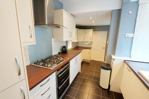 3 bedroom semi-detached house for sale, Tennyson Road, Widnes