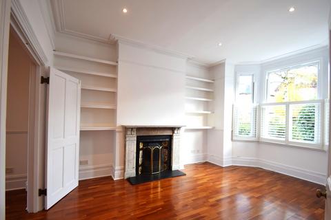 4 bedroom semi-detached house to rent, Homefield Road, Chiswick