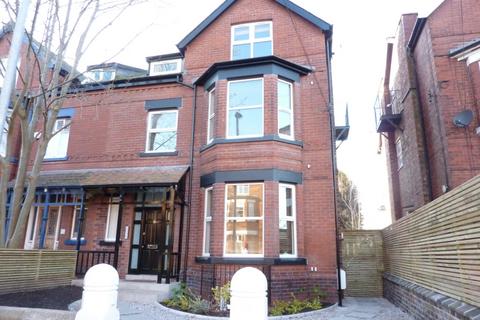 1 bedroom flat to rent, Egerton Road North, Manchester M21