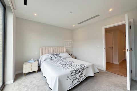 1 bedroom flat to rent, Parkland Walk London SW6