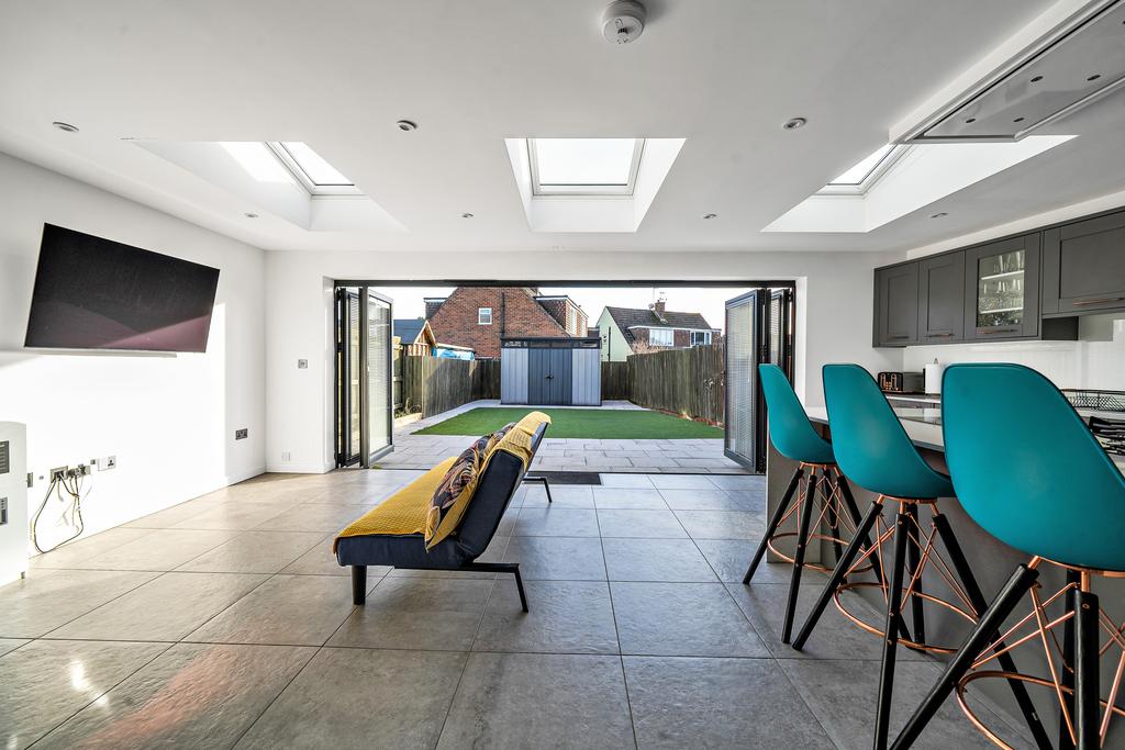 Kitchen/Living/Dining Area