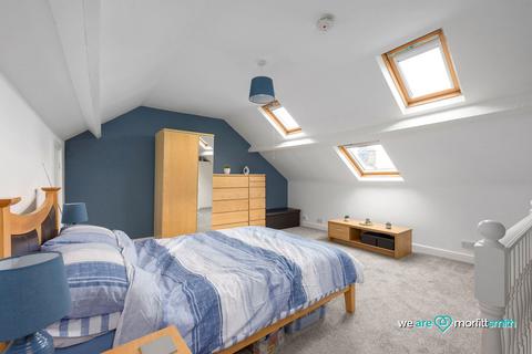 31 Ellenbro Road, Sheffield, S6 4QT