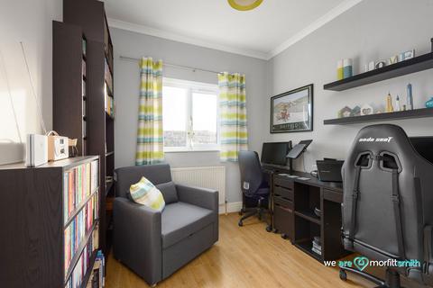 31 Ellenbro Road, Sheffield, S6 4QT