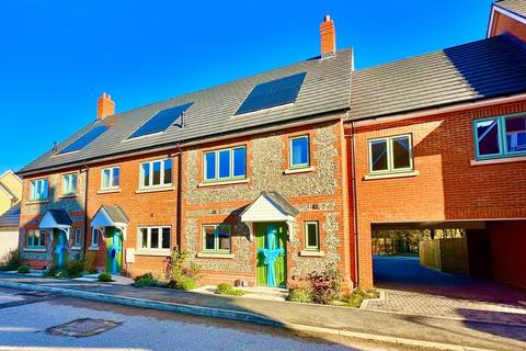 3 bedroom terraced house for sale, Lake View Lane, Mytchett GU16