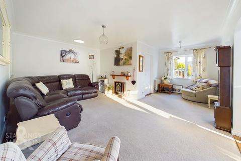 3 bedroom detached bungalow for sale, Croft Lane, Diss