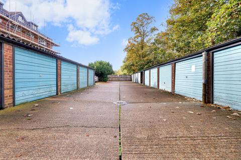 Garage to rent, Garage - Mulgrave Road, Belmont