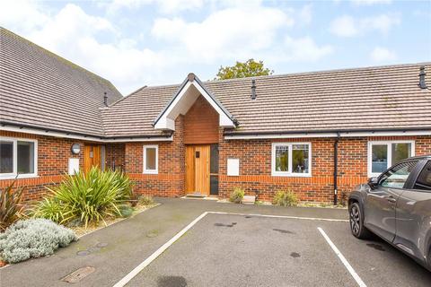 2 bedroom bungalow for sale, Blenheim Court, Farnham Road, Liss, Hampshire, GU33