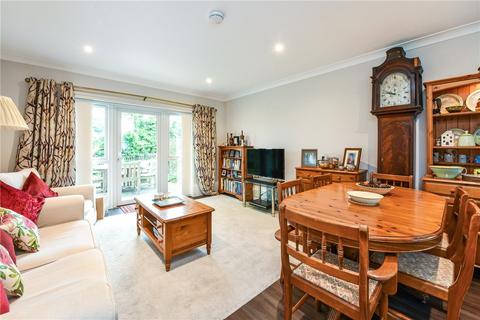 2 bedroom bungalow for sale, Blenheim Court, Farnham Road, Liss, Hampshire, GU33