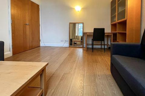 2 bedroom apartment to rent, Belvedere Road, London SE1