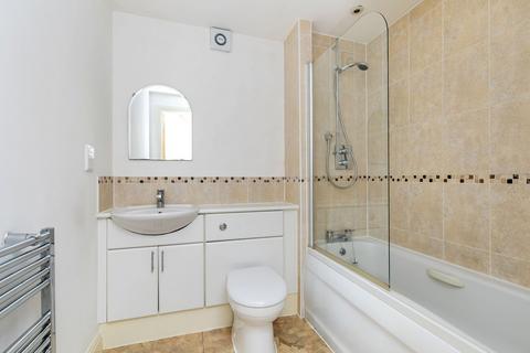 2 bedroom flat for sale, Church Green Close, Kings Worthy, SO23