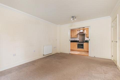 2 bedroom ground floor flat for sale, Chilbolton Avenue, Winchester, SO22