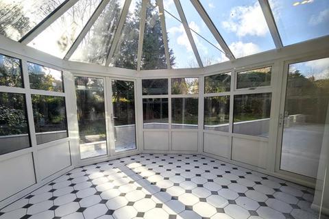 undefined, Zinnia Drive, Woking GU24