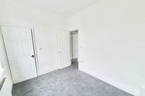 2 bedroom terraced house to rent, Lower East Avenue, Barnoldswick, Lancashire, BB18 6DN