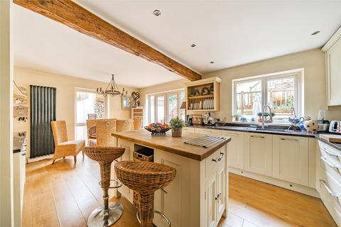 4 bedroom detached house for sale, The Street, Gloucester GL19