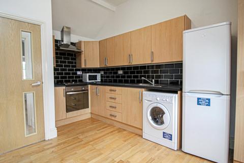 3 bedroom apartment to rent, Apt 3, 21 Hyde Terrace, 21 Hyde Terrace LS2