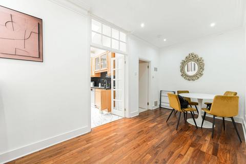 3 bedroom mews to rent, Elvaston Mews, South Kensington, London, SW7