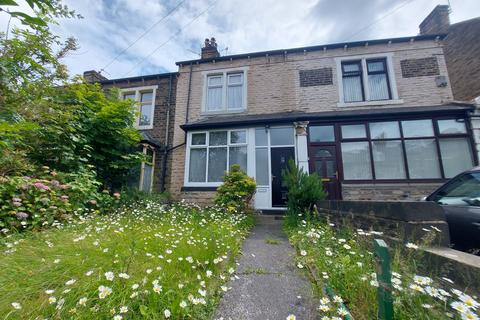 4 bedroom terraced house to rent, Queens Road, Bradford, BD8