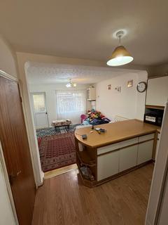 1 bedroom flat for sale, Ingleby Road, Ilford, Essex, IG1