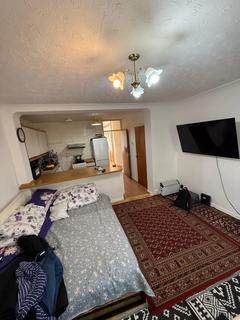 1 bedroom flat for sale, Ingleby Road, Ilford, Essex, IG1