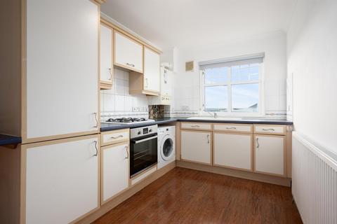 2 bedroom apartment for sale, Lindsay Gardens, Bathgate EH48