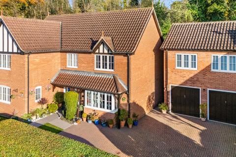 4 bedroom detached house for sale, Willoughby Chase, Gainsborough, DN21