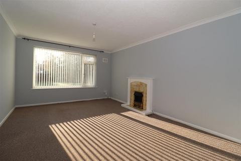 2 bedroom apartment for sale, Raynsford Walk, Warwick