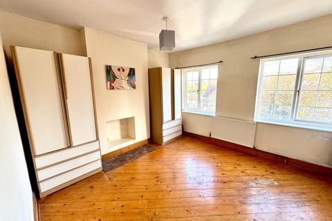 3 bedroom terraced house for sale, Whitworth Road, Woolwich, London, SE18 3QB