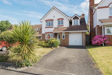 4 bedroom detached house for sale, Penmere Drive, Newquay TR7